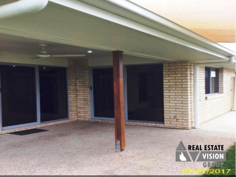 8 Whitney St, Emerald QLD 4720