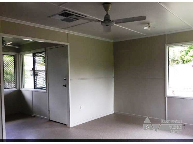 7 Seeman St, Blackwater QLD 4717