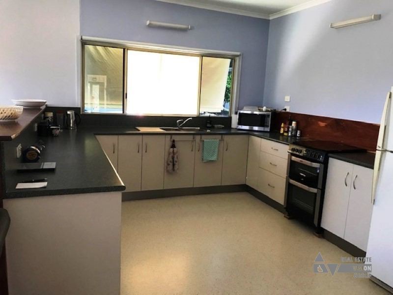 108 Rifle Range Rd, Sapphire QLD 4702
