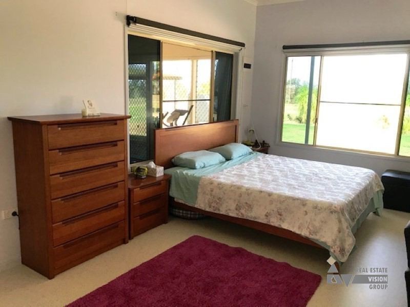 108 Rifle Range Rd, Sapphire QLD 4702