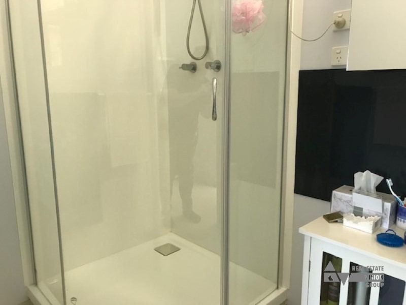 108 Rifle Range Rd, Sapphire QLD 4702