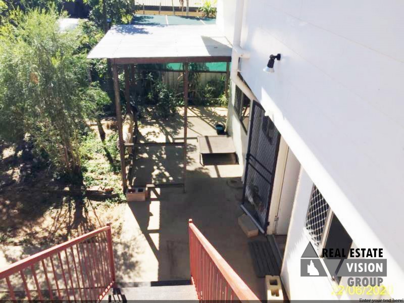 22 Pandanus St, Blackwater QLD 4717