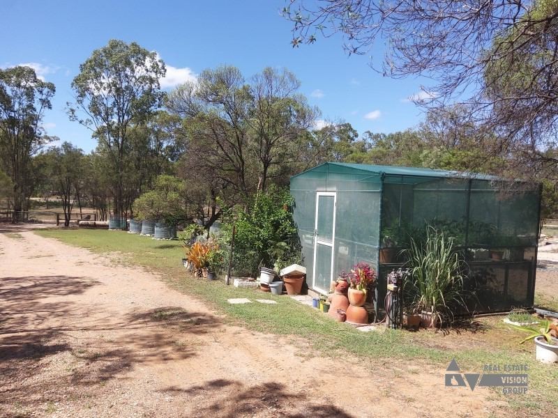 172 Goanna Flats Rd, Rubyvale, The Gemfields QLD 4702