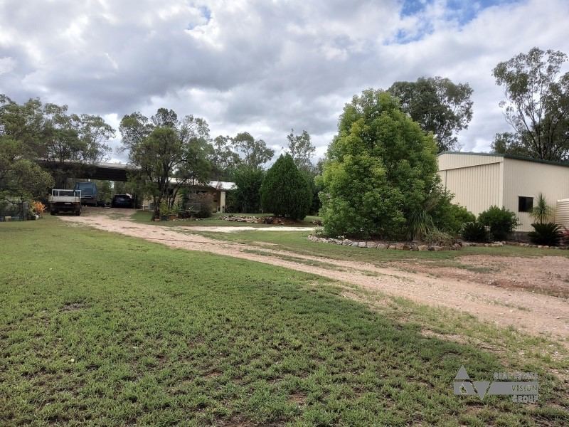 172 Goanna Flats Rd, Rubyvale, The Gemfields QLD 4702