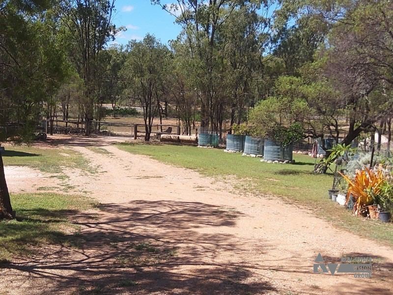 172 Goanna Flats Rd, Rubyvale, The Gemfields QLD 4702