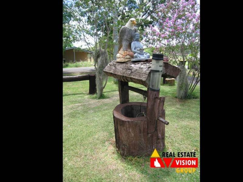 17-19 East Street, Bluff QLD 4702