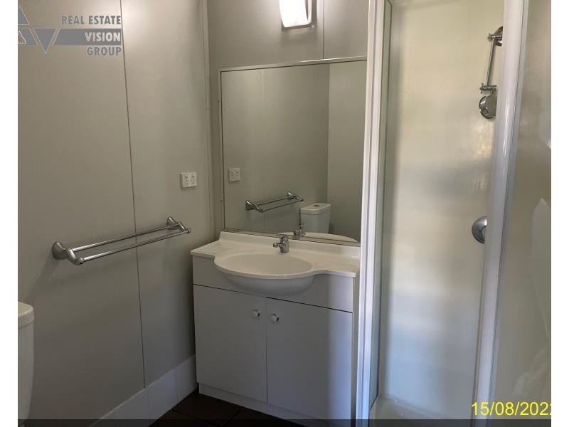 14 Hunter St, Blackwater QLD 4717
