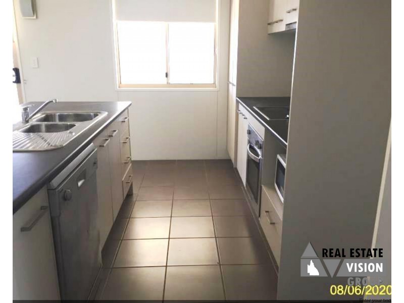 14 Hunter St, Blackwater QLD 4717