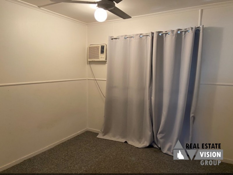 4 Seeman St, Blackwater QLD 4717