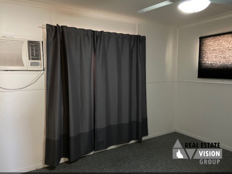 4 Seeman St, Blackwater QLD 4717