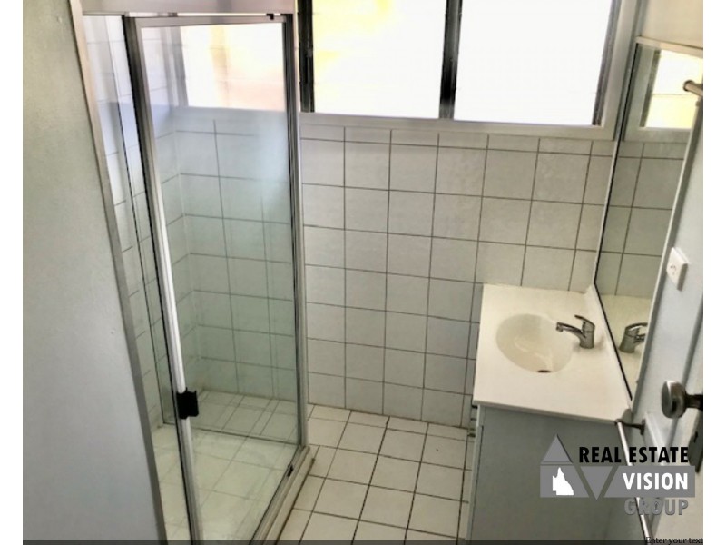 10 Seeman St, Blackwater QLD 4717