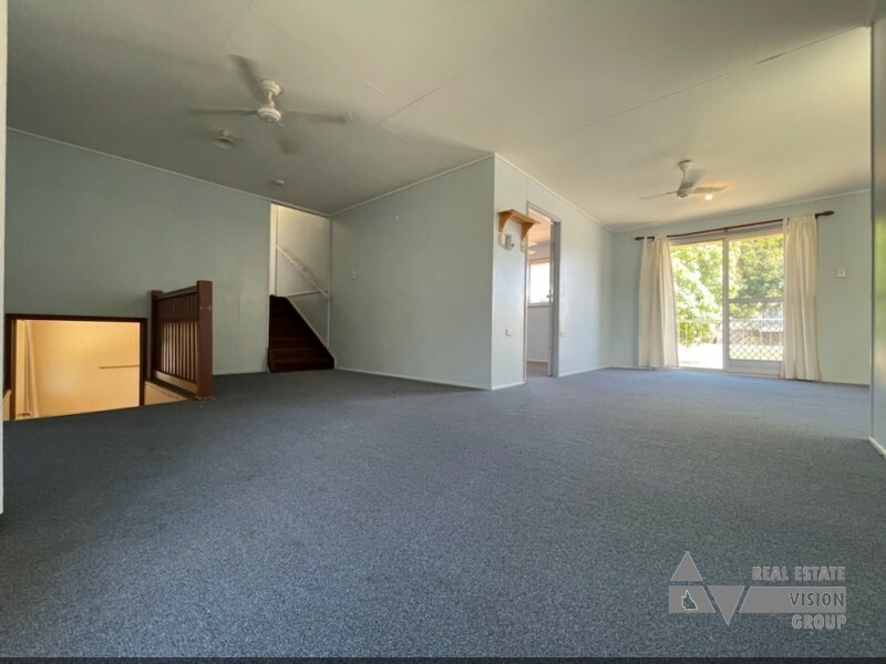 13 Stower St, Blackwater QLD 4717