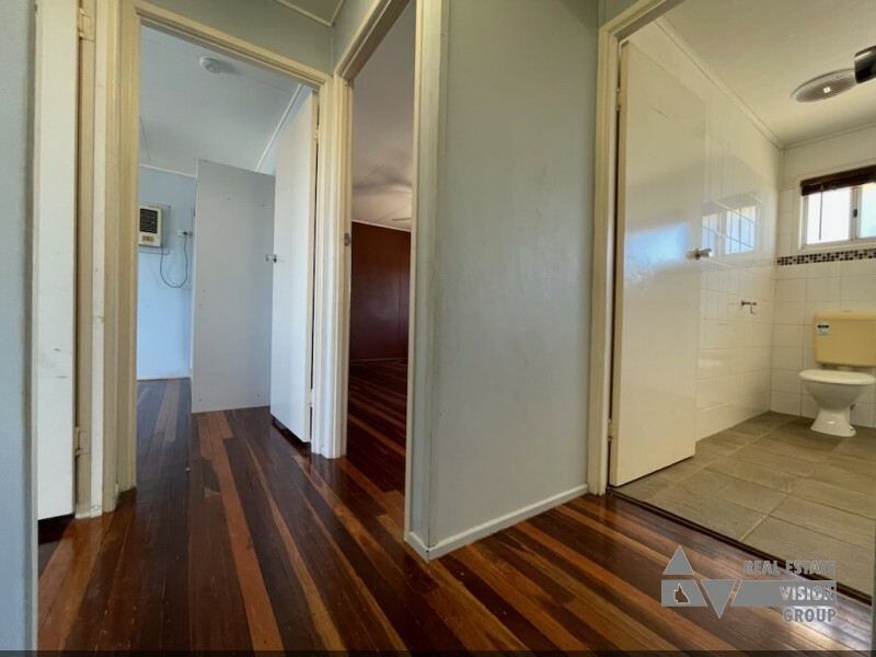 13 Stower St, Blackwater QLD 4717