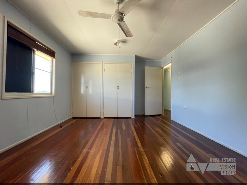 13 Stower St, Blackwater QLD 4717