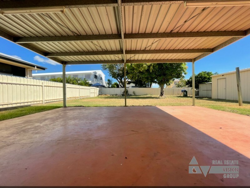 13 Stower St, Blackwater QLD 4717
