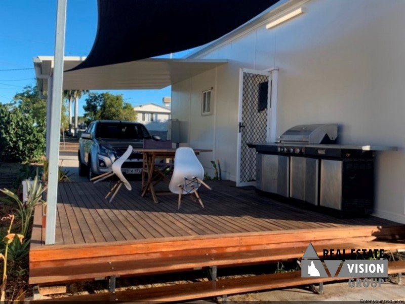 29 Fay St, Blackwater QLD 4717