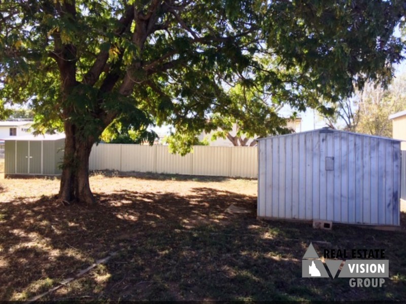 12 Quandong Street, Blackwater QLD 4717