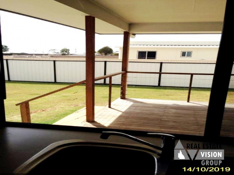 22 Manna St, Blackwater QLD 4717