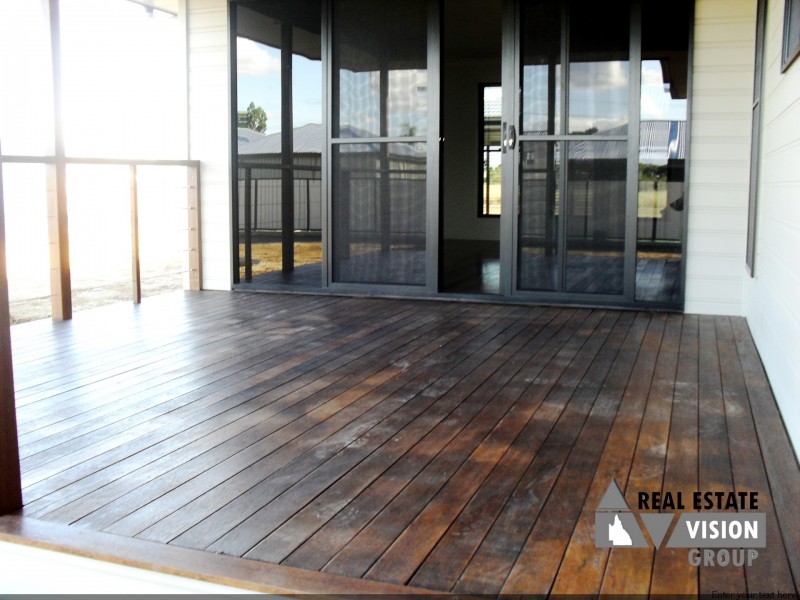 22 Manna St, Blackwater QLD 4717