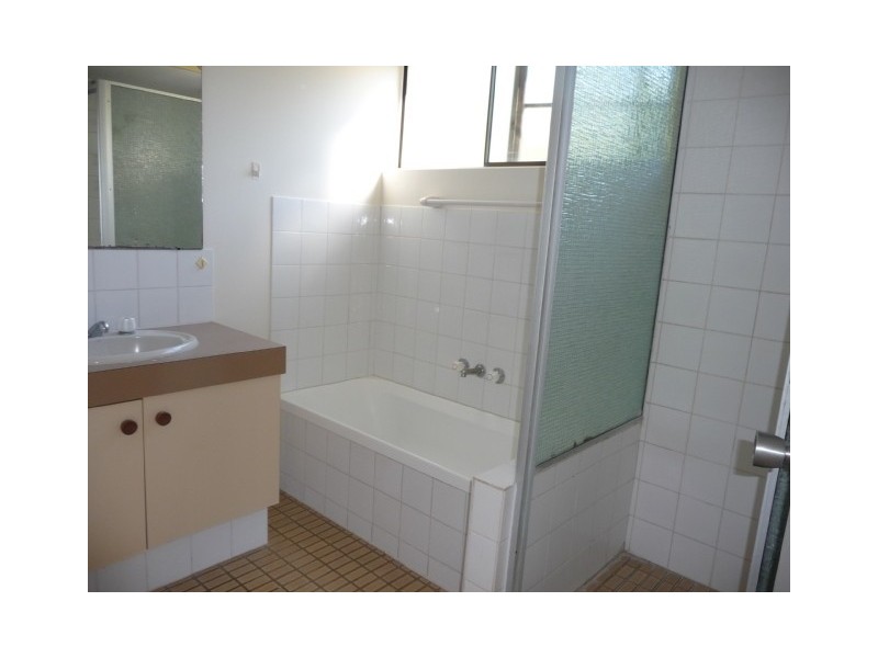 Unit 121/4 Eshelby Dr, Cannonvale QLD 4802