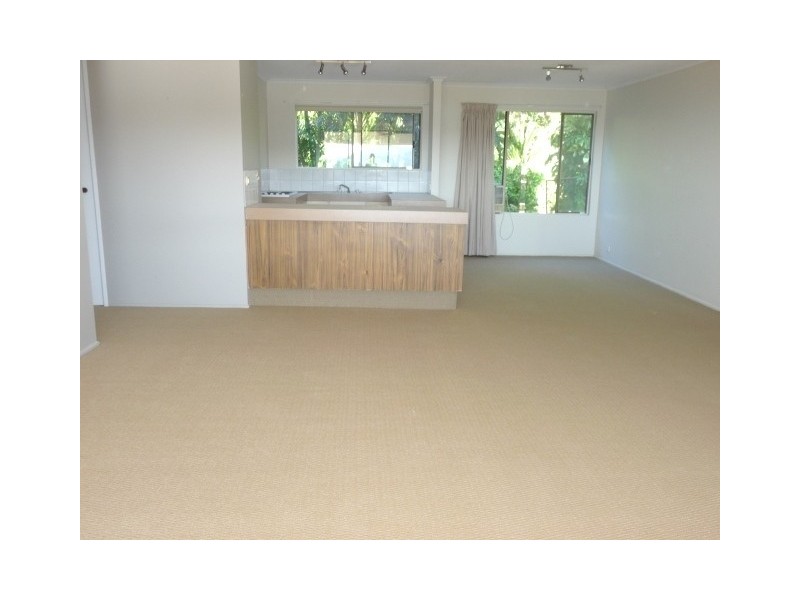 Unit 121/4 Eshelby Dr, Cannonvale QLD 4802