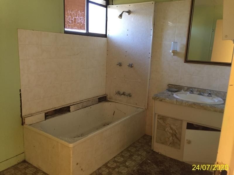 20 Church St, Bluff QLD 4702