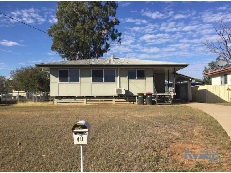 40 Myall St, Blackwater QLD 4717
