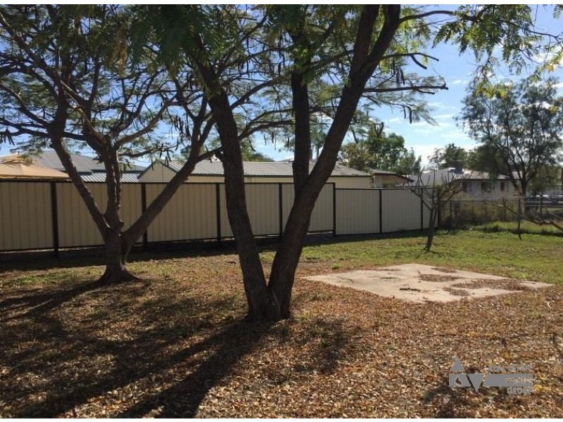 10 Eucalyptus St, Blackwater QLD 4717