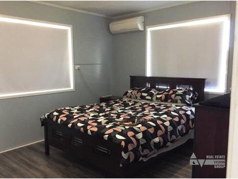 69 Wattle St, Blackwater QLD 4717