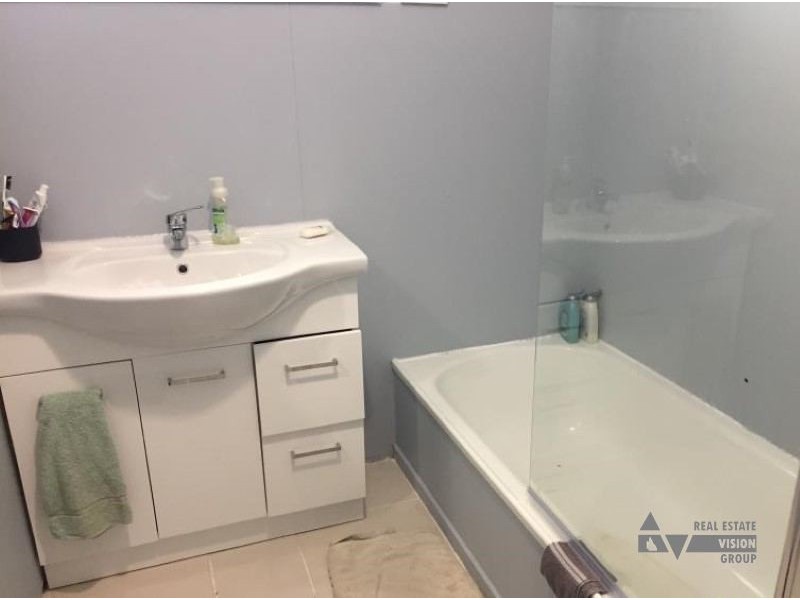 69 Wattle St, Blackwater QLD 4717