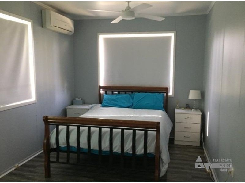 69 Wattle St, Blackwater QLD 4717