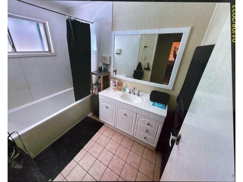 46 Taurus St, Blackwater QLD 4717