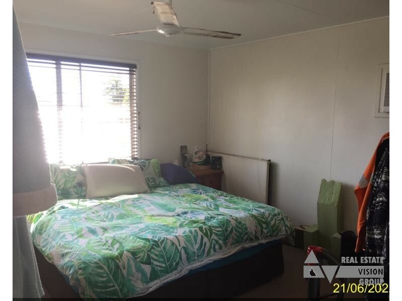 9 Birt St, Blackwater QLD 4717