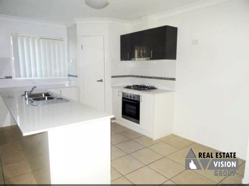 3 Penrose Crt, Blackwater QLD 4717