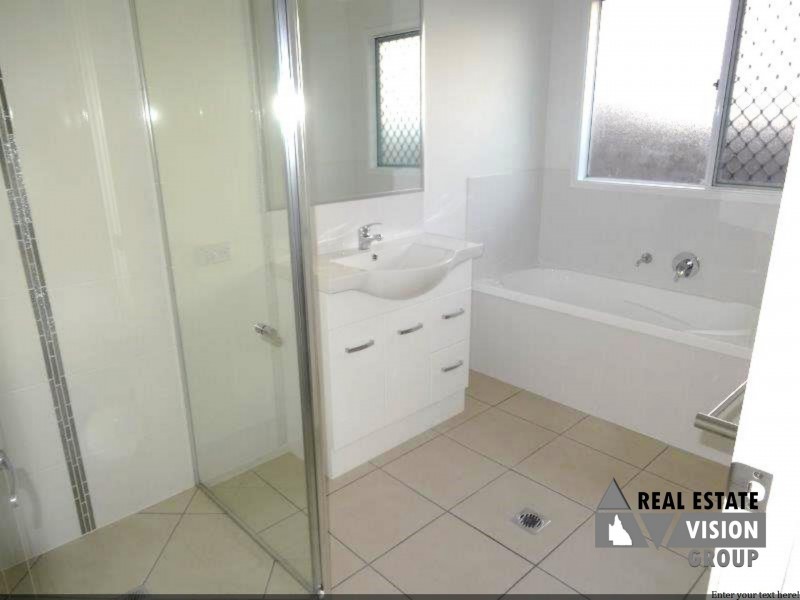 3 Penrose Crt, Blackwater QLD 4717