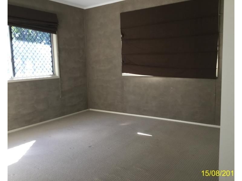 66 Stower St, Blackwater QLD 4717