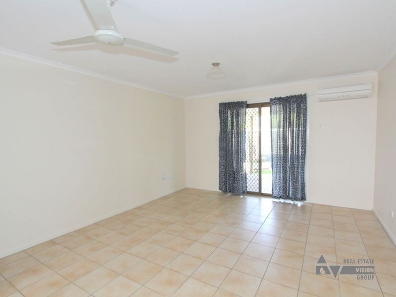 Unit 1/45 Baker St, Emerald QLD 4720