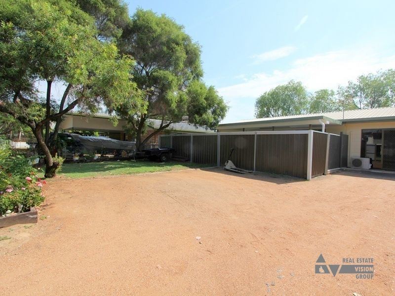 Unit 1/45 Baker St, Emerald QLD 4720