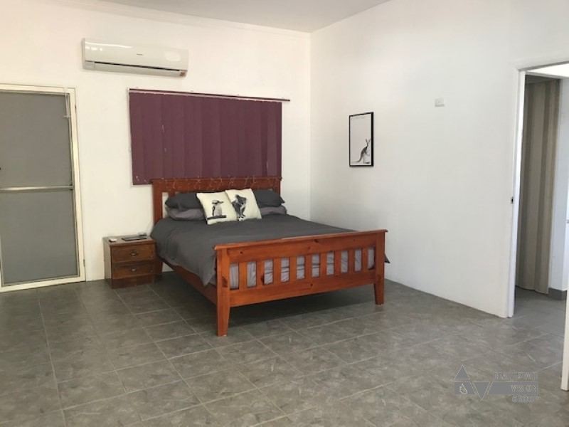 28 Old Crossing Rd, Sapphire, The Gemfields QLD 4702