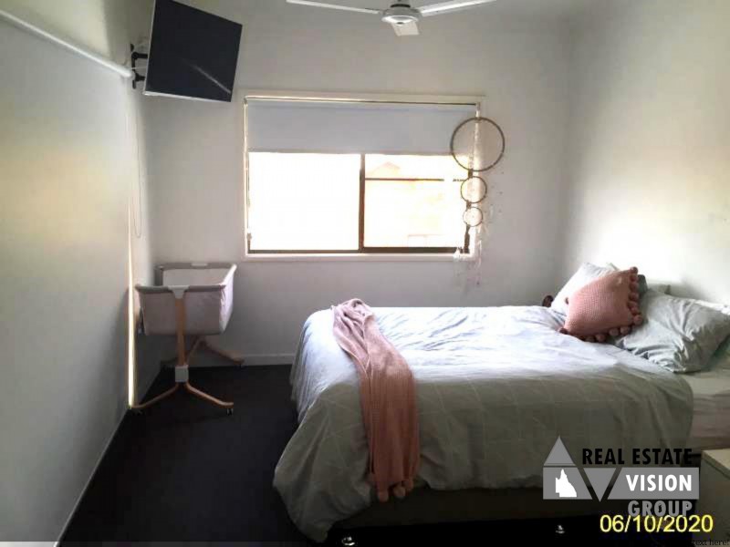 9 Walsh Ave, Blackwater QLD 4717