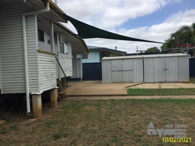 36 Wattle St, Blackwater QLD 4717