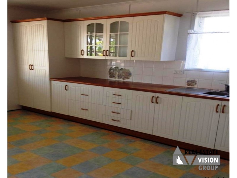 57 Littlefield Street, Blackwater QLD 4717