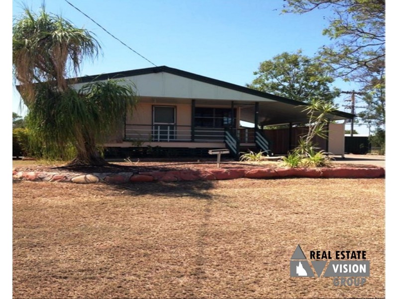 57 Littlefield Street, Blackwater QLD 4717