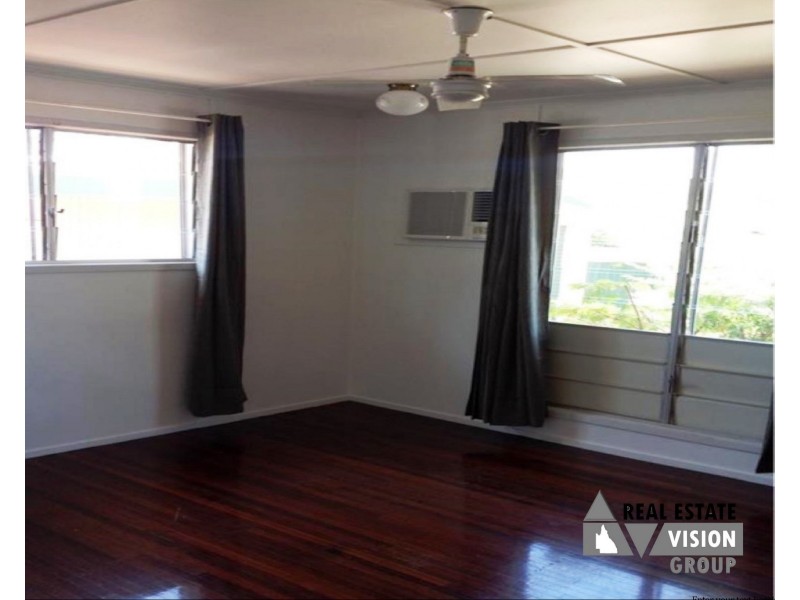 57 Littlefield Street, Blackwater QLD 4717