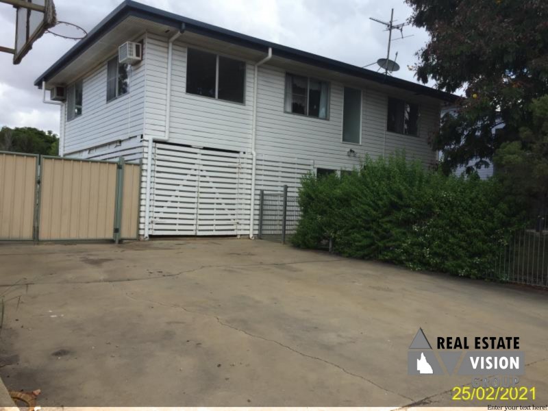 17 Quandong Street, Blackwater QLD 4717