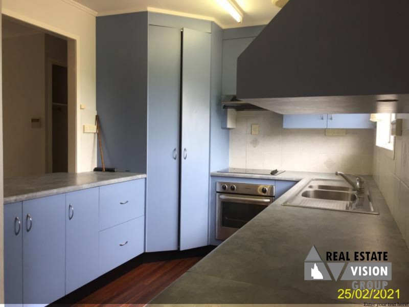 17 Quandong Street, Blackwater QLD 4717