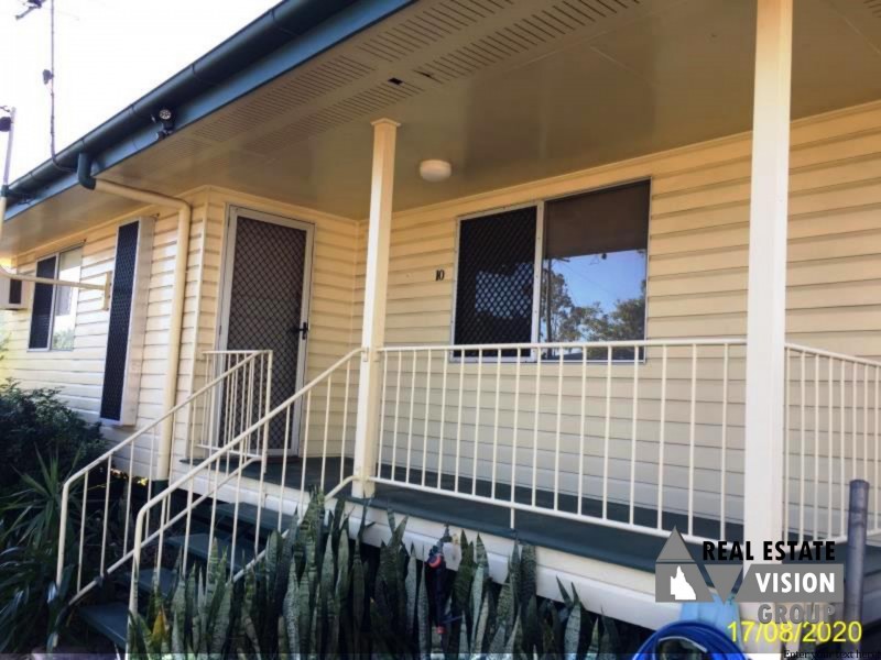 10 Mangrove St, Blackwater QLD 4717