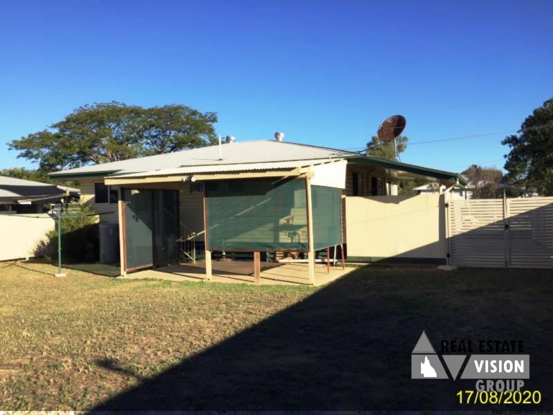 10 Mangrove St, Blackwater QLD 4717