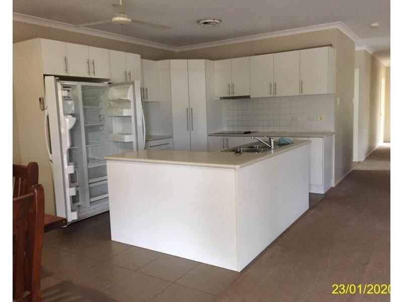 53 Church St, Bluff QLD 4702