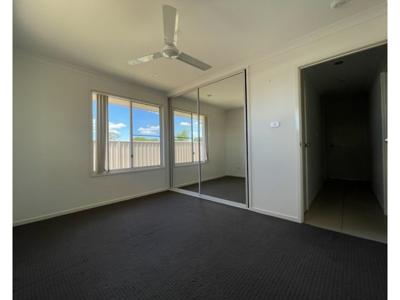 32 Manna Street, Blackwater QLD 4717